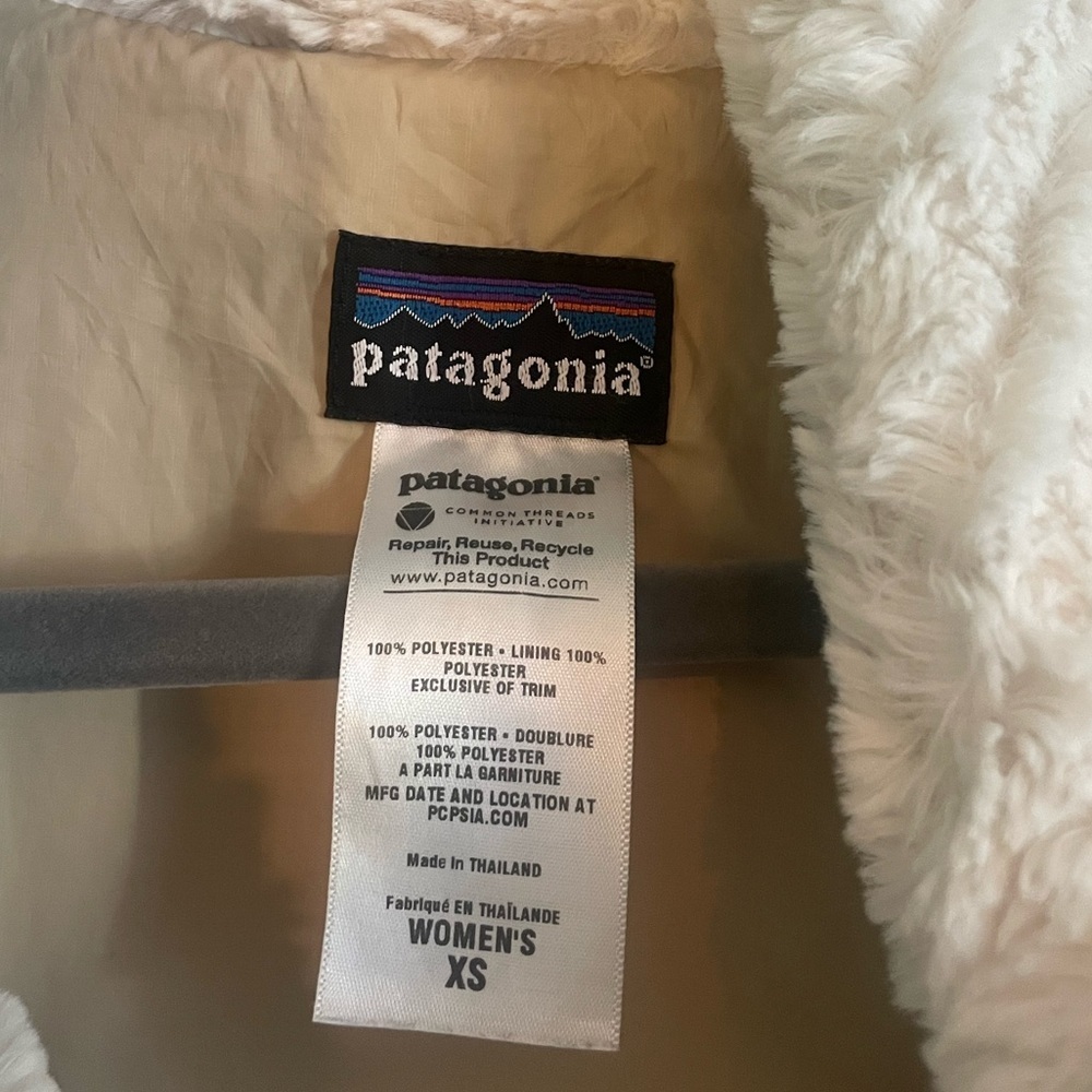 Patagonia pelage faux fur jacket - Picture 6 of 6